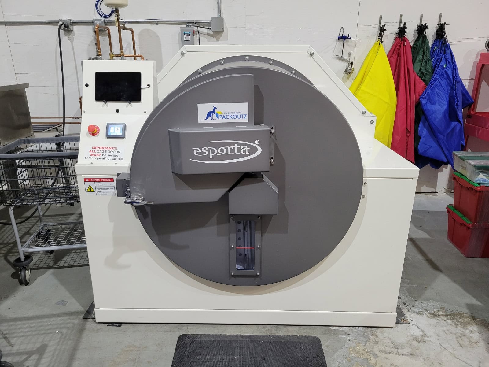 Esporta IS4200 Wash System, 2023 - Very Low Use