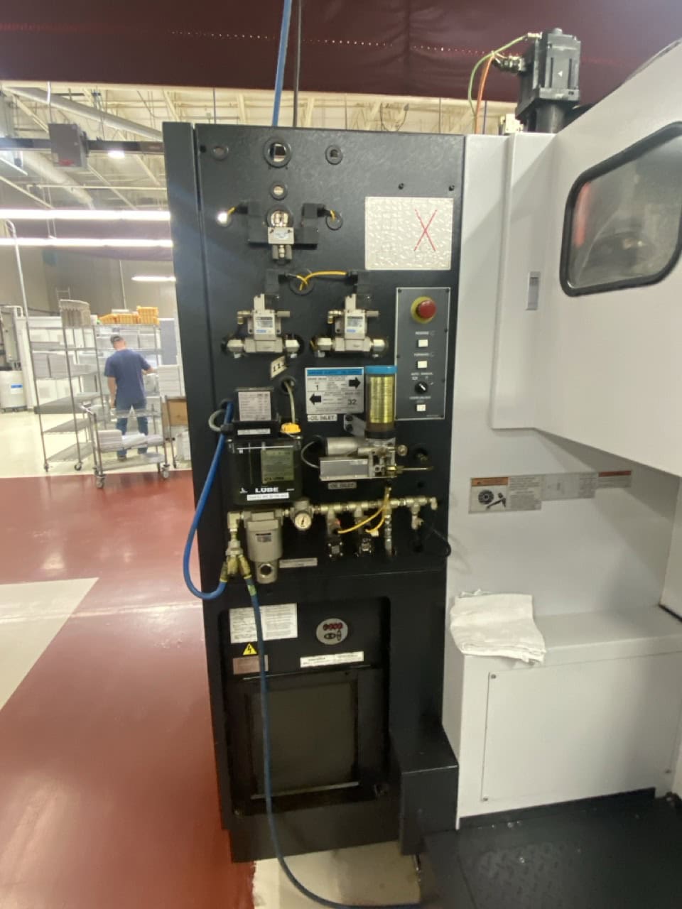 Mazak 510C-II CNC VMC, 2008 - 4th Axis Wired & Rotary, Renishaw Probe, Tool Setter, Chip Conveyor - Image 11