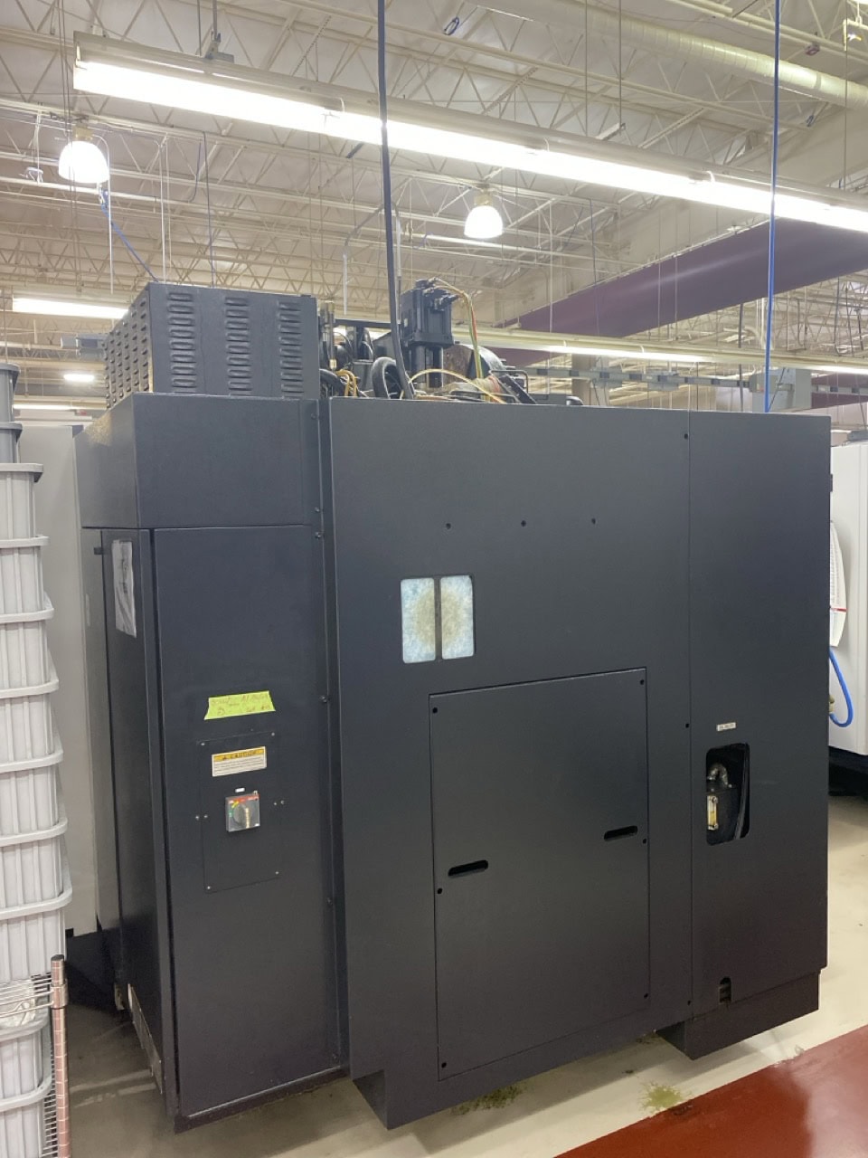 Mazak 510C-II CNC VMC, 2008 - 4th Axis Wired & Rotary, Renishaw Probe, Tool Setter, Chip Conveyor - Image 14