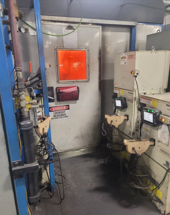 Miller Performarc 3-Arm Robotic Weld Cell, 2014 - Panasonic TA1600 Robots
