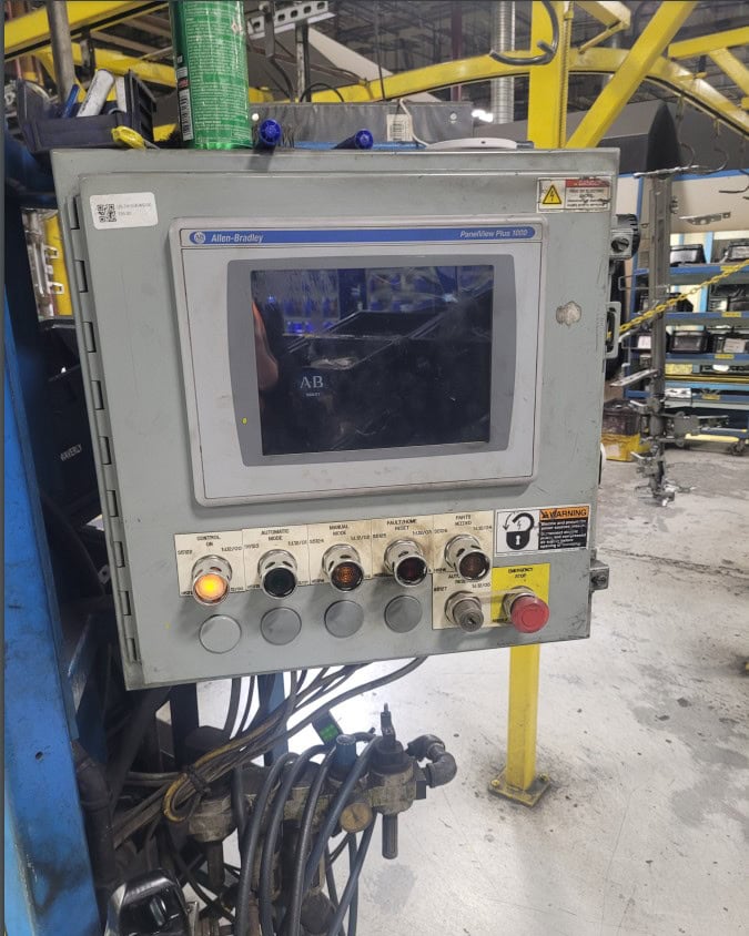Miller Performarc 3-Arm Robotic Weld Cell, 2014 - Panasonic TA1600 Robots - Image 2