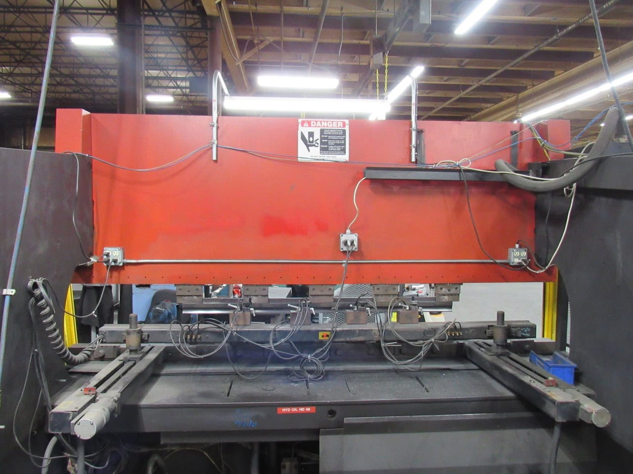 100 Ton x 10' Amada FBD 1030 CNC Press Brake, 1987 - Image 3
