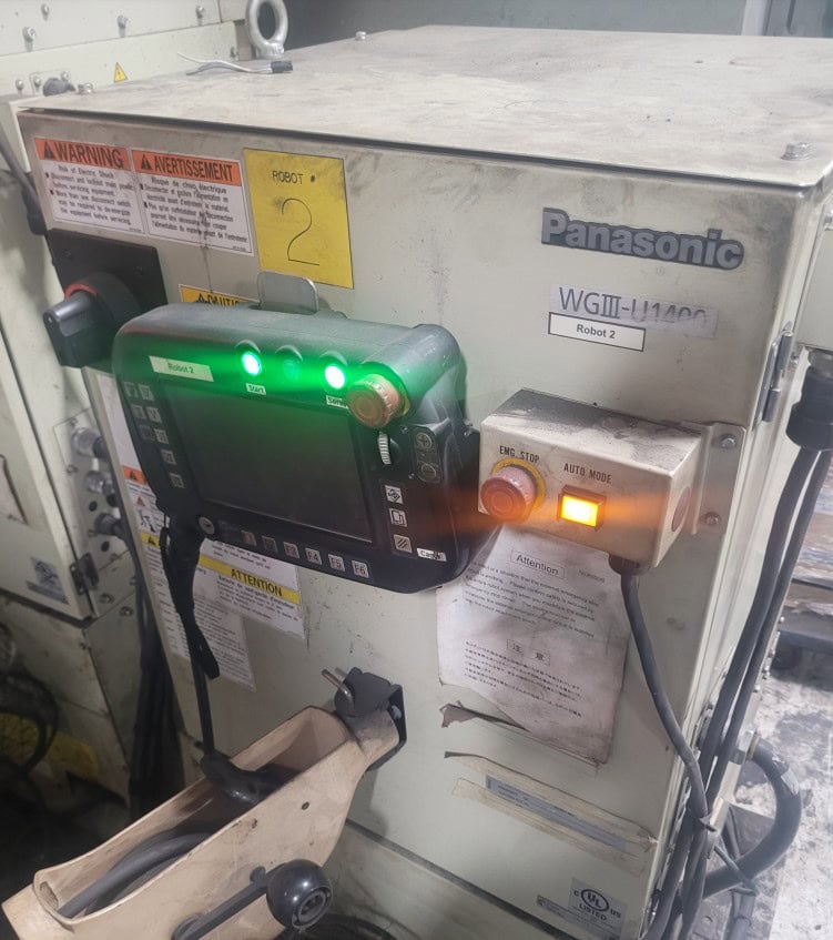 Miller Performarc 3-Arm Robotic Weld Cell, 2014 - Panasonic TA1600 Robots - Image 6