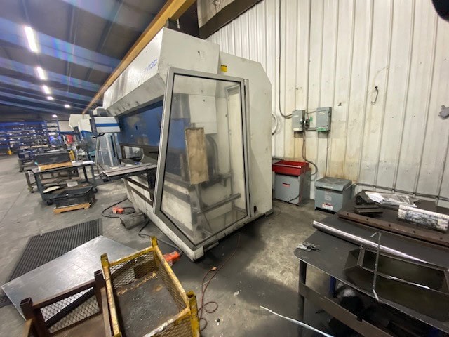 144 Ton x 10' Trumpf TrumaBend V130 Hydraulic Press Brake, 2000 - 6 Axis Backgauge - Image 4