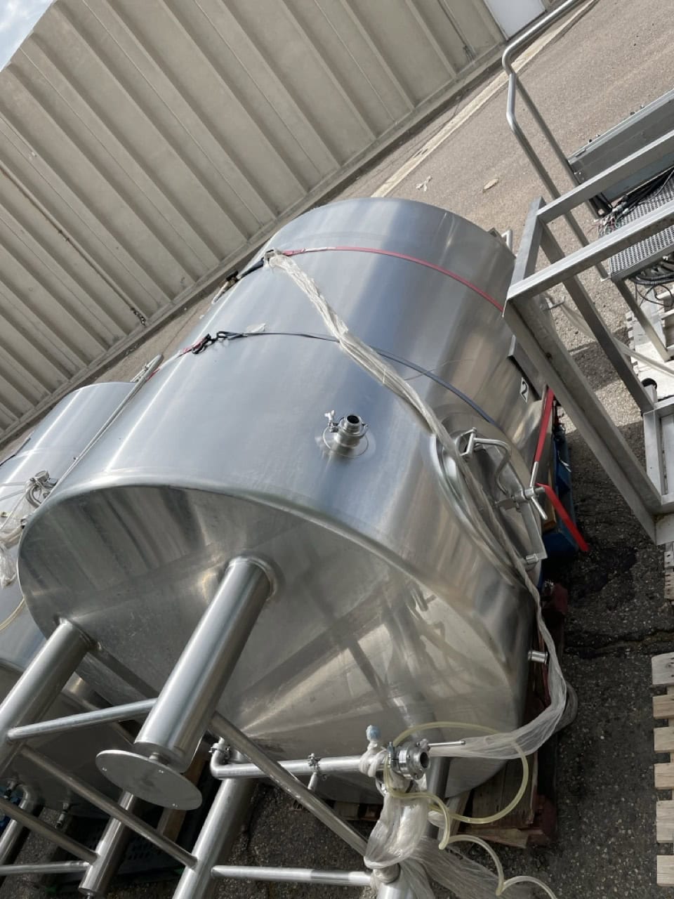20 BBL ABS Brite Tank - 118"H