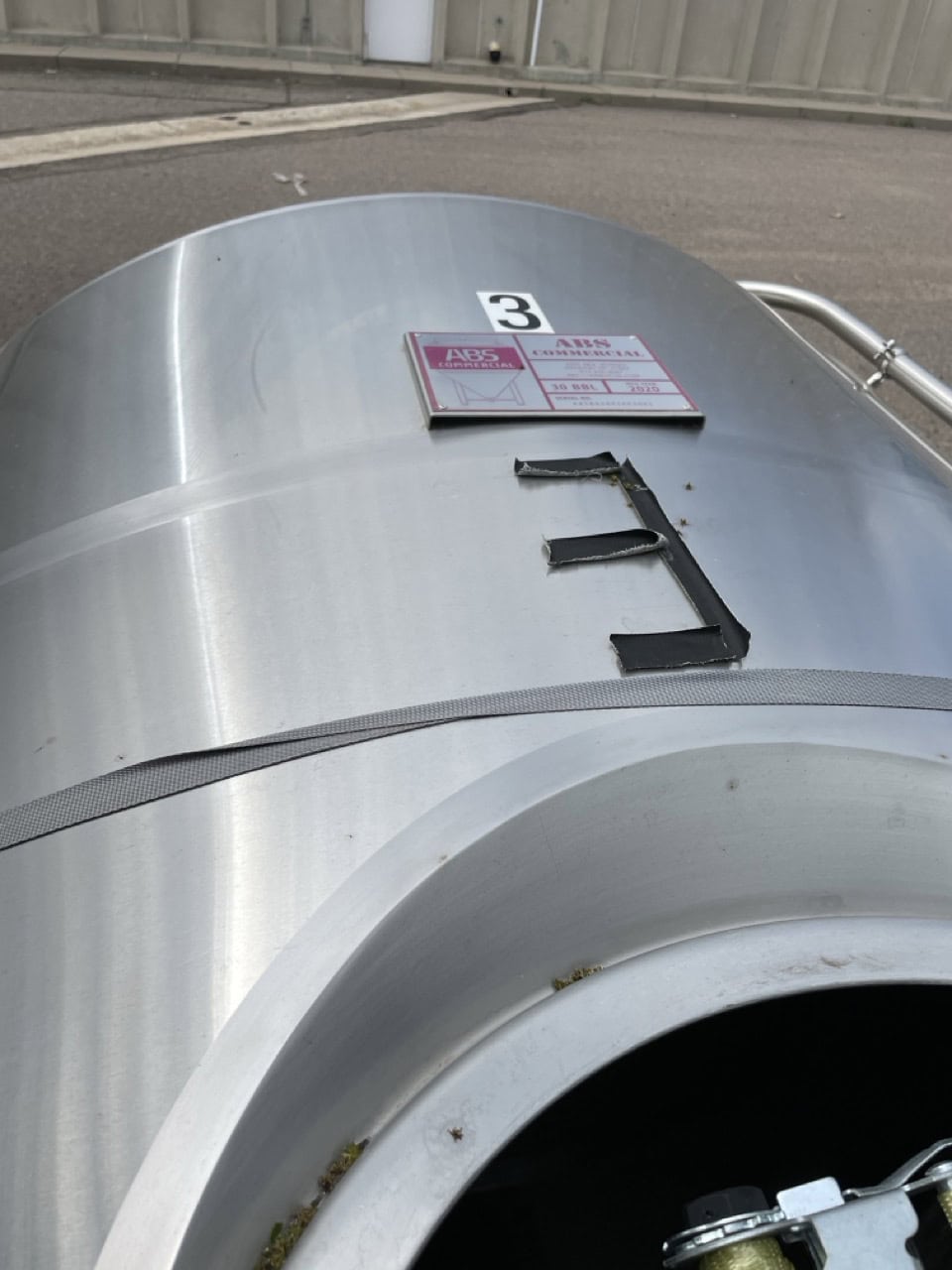 20 BBL ABS Brite Tank - 117"H - Image 2