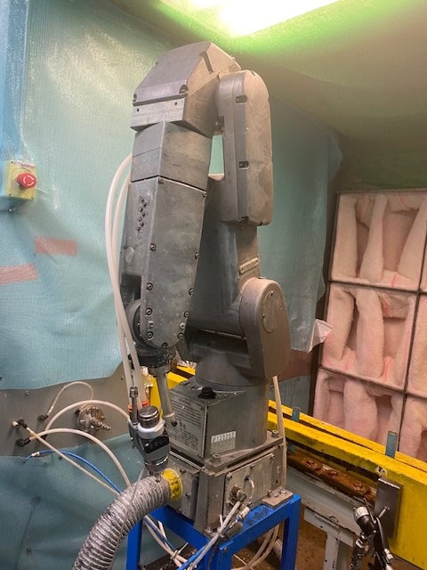 Fanuc PaintMate 200iA/5L Robot, 2011