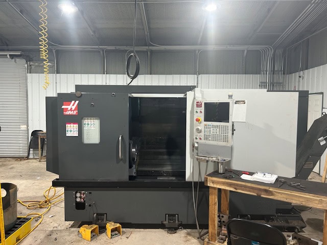 Haas ST-30 CNC Lathe, 2020 - Programmable Hydraulic Tailstock, Tool Presetter, Chip Conveyor, Low Hours