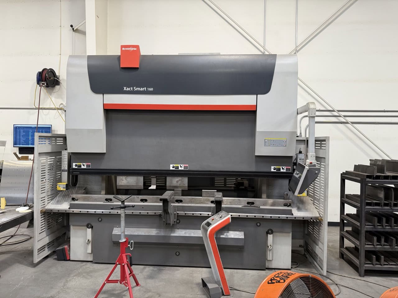 176 Ton x 10' Bystronic Xact Smart 160 CNC Press Brake, 2020 - 5-Axis CNC Backgauge