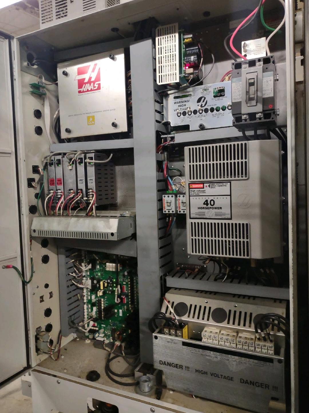 Haas VF-7/40 VMC, 2008 - 4th Axis Drive, Rigid Tapping - Image 11