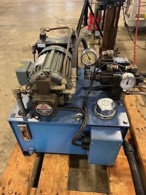 Summit 42x120 Oil Country Lathe, 2012 - LOW HOURS, Steady Rest - Image 14