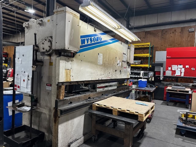 175 Ton x 12' Wysong MTH175-144 Hydraulic Press Brake, 1999 - Image 2
