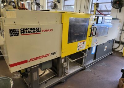 2000 110 ton cincinnati milacron roboshot 110i injection molding machine