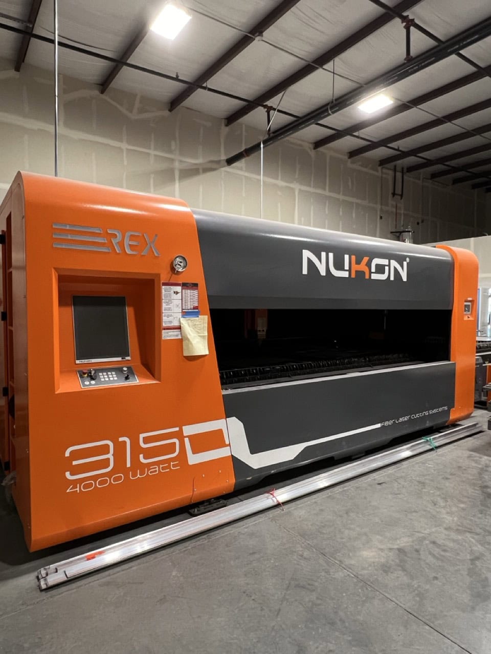 4000 Watt Nukon REX315 GX Fiber Laser, 2022 - 5'x10' Table, Dust Collector, Chiller - Image 3