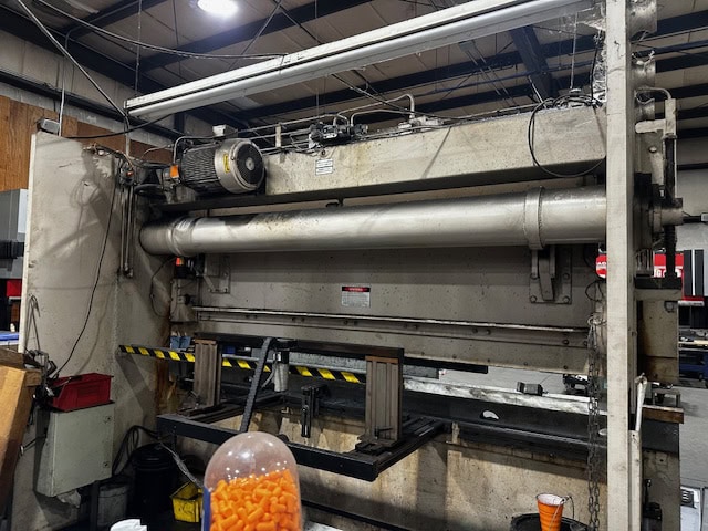 175 Ton x 12' Wysong MTH175-144 Hydraulic Press Brake, 1999 - Image 4