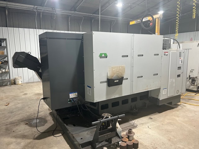 Haas ST-30 CNC Lathe, 2020 - Programmable Hydraulic Tailstock, Tool Presetter, Chip Conveyor, Low Hours - Image 4