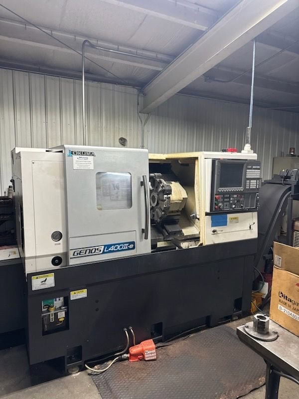 Okuma L-400II-E CNC Lathe, 2018 - Under Power, Chip Conveyor, 10" Chuck - Image 4