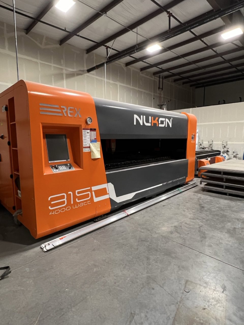 4000 Watt Nukon REX315 GX Fiber Laser, 2022 - 5'x10' Table, Dust Collector, Chiller - Image 5