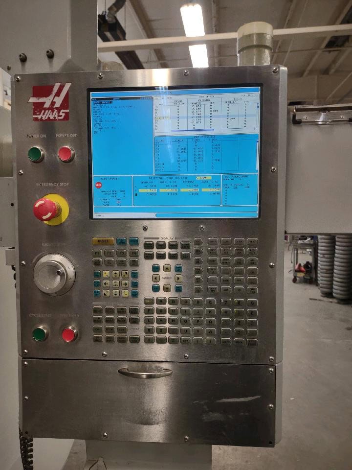 Haas VF-7/40 VMC, 2008 - 4th Axis Drive, Rigid Tapping - Image 7