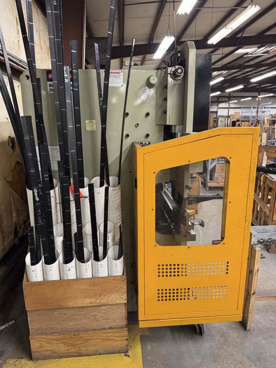 88 Ton x 8' US Industrial USHB88-8M Hydraulic Press Brake, 2014 - Backgauge - Image 6