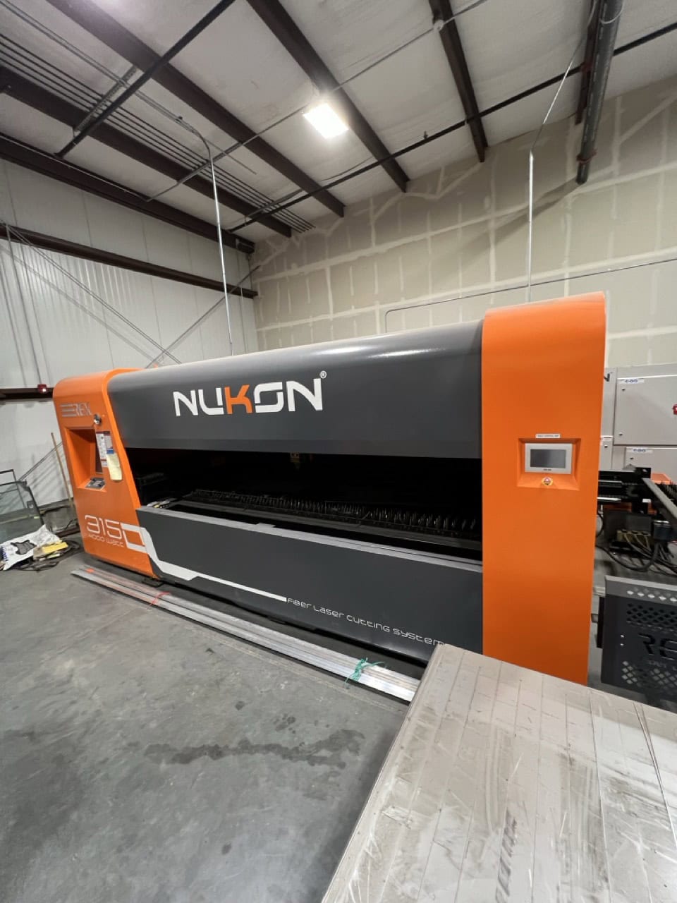 4000 Watt Nukon REX315 GX Fiber Laser, 2022 - 5'x10' Table, Dust Collector, Chiller - Image 25