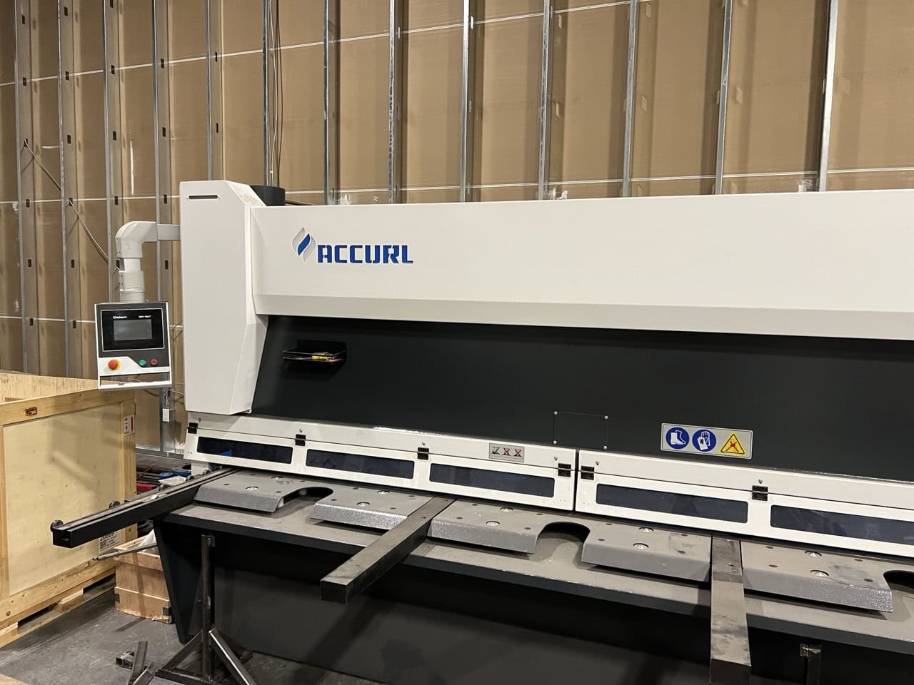 1/4" x 10' Accurl MasterCut Guillotine Shear, 2022 - Light Curtain, Backgauge - Image 5