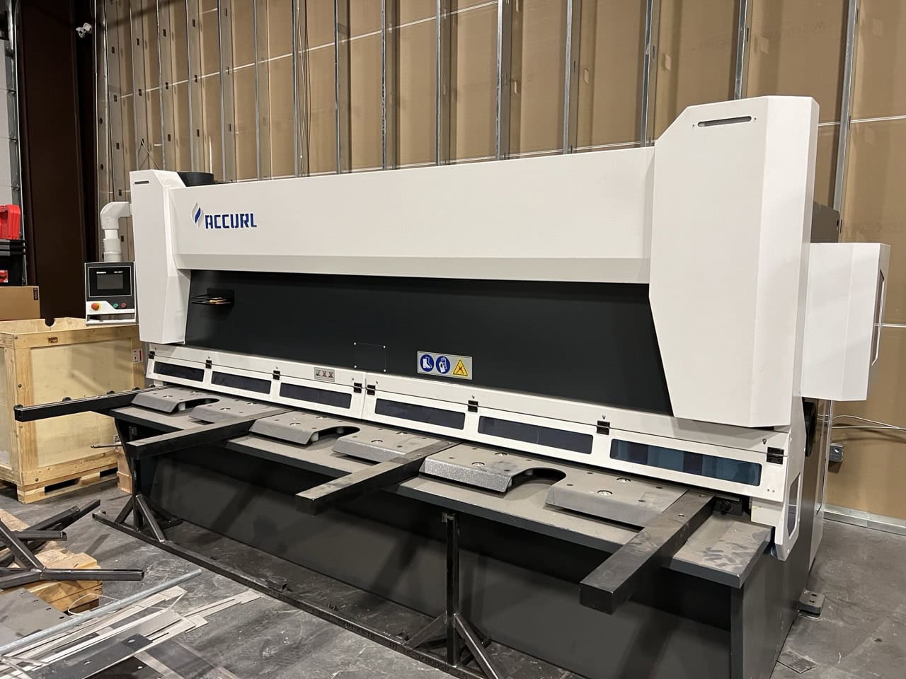 1/4" x 10' Accurl MasterCut Guillotine Shear, 2022 - Light Curtain, Backgauge - Image 8