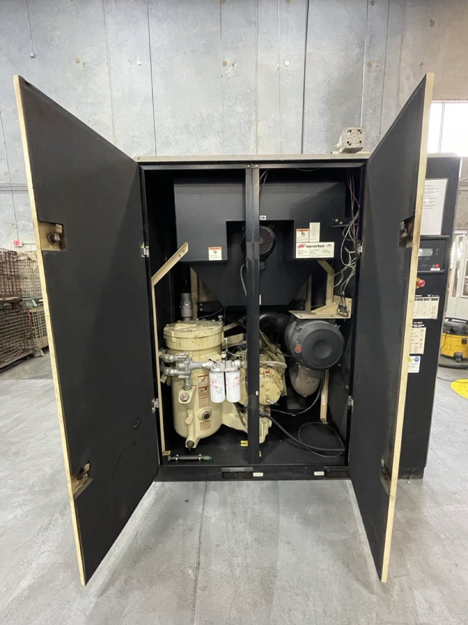 75 HP Ingersoll Rand IRN75H-CC Compressor, 2007 - VSD & Dryer - Image 5