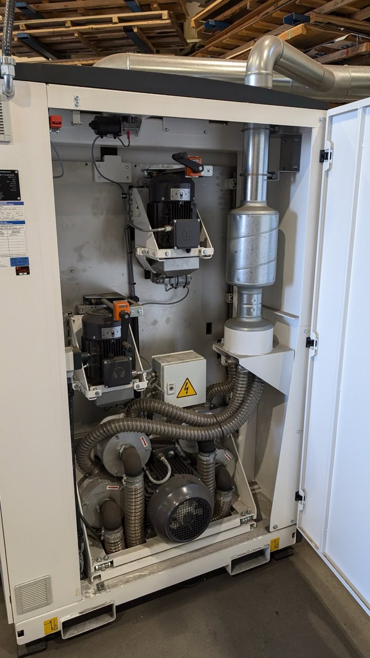 Lissmac SBM-XS 300 G1E1 ALU MIX Deburring Machine, 2022 - Lissmac DDE 1500 Dust Collector - Image 3