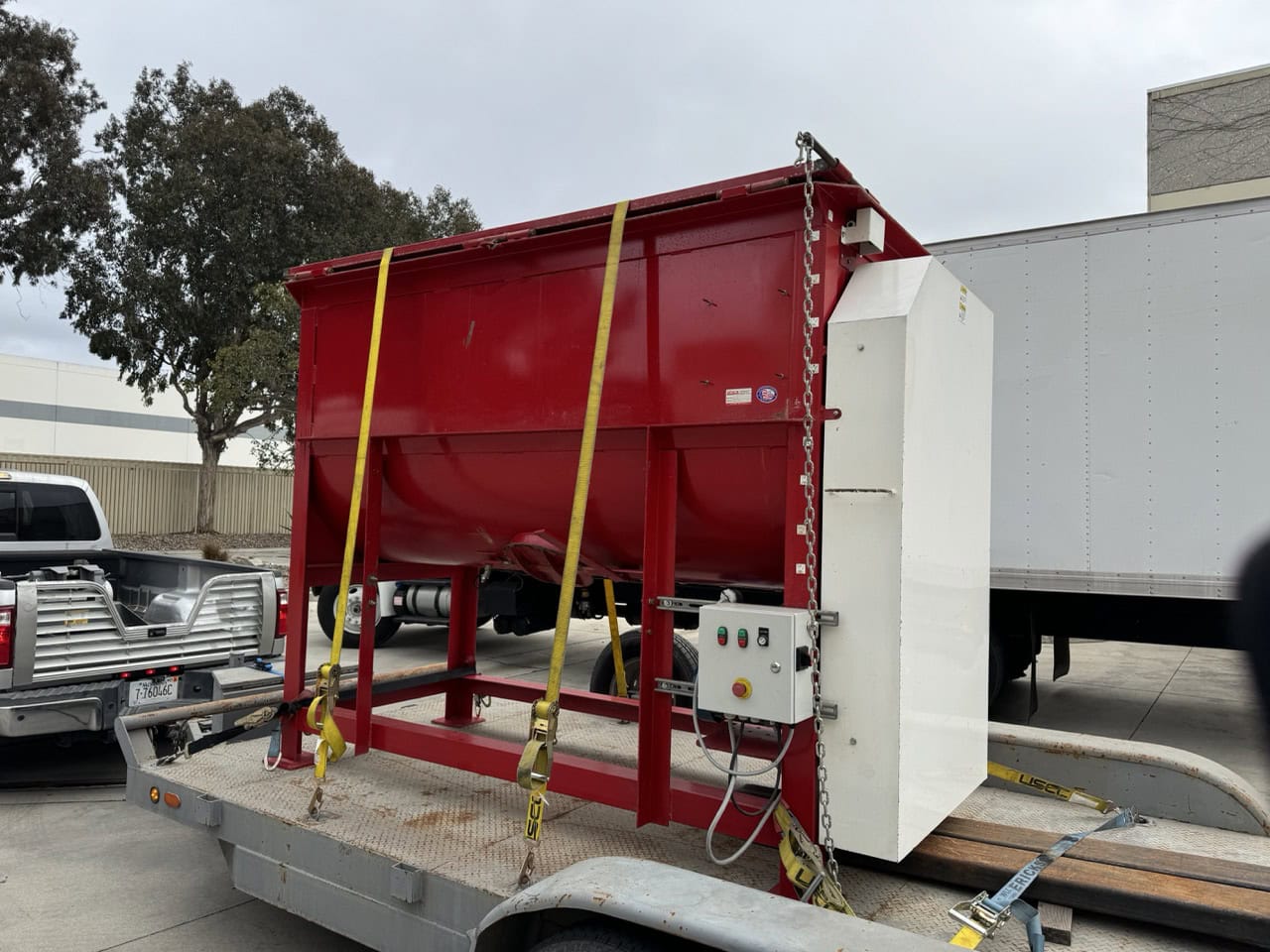 3 Yard PACK Batch Mixer w/ Conveyor - Image 3