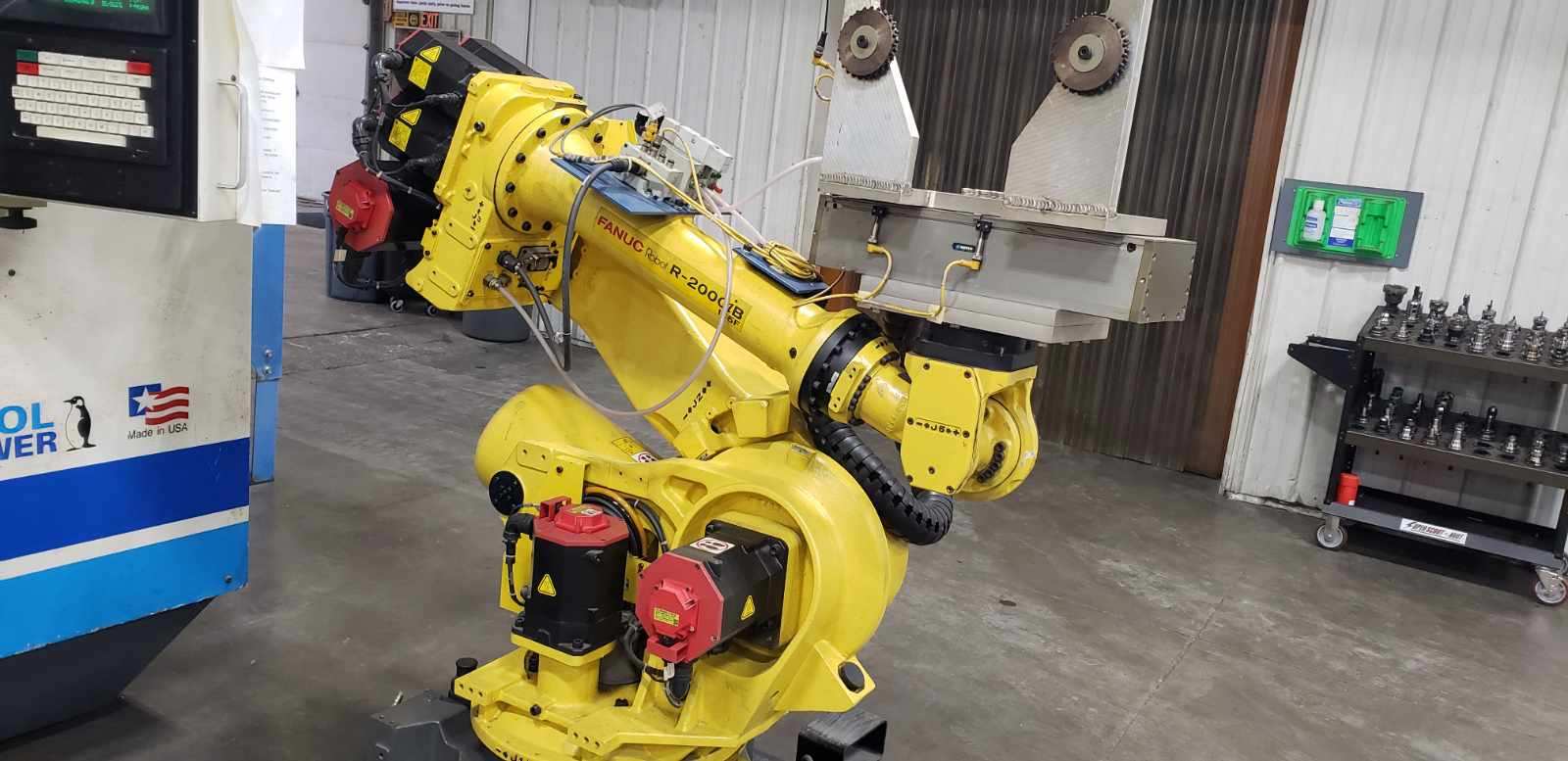 Fanuc R-2000iB/165F Robot, 2013 - A - Image 4