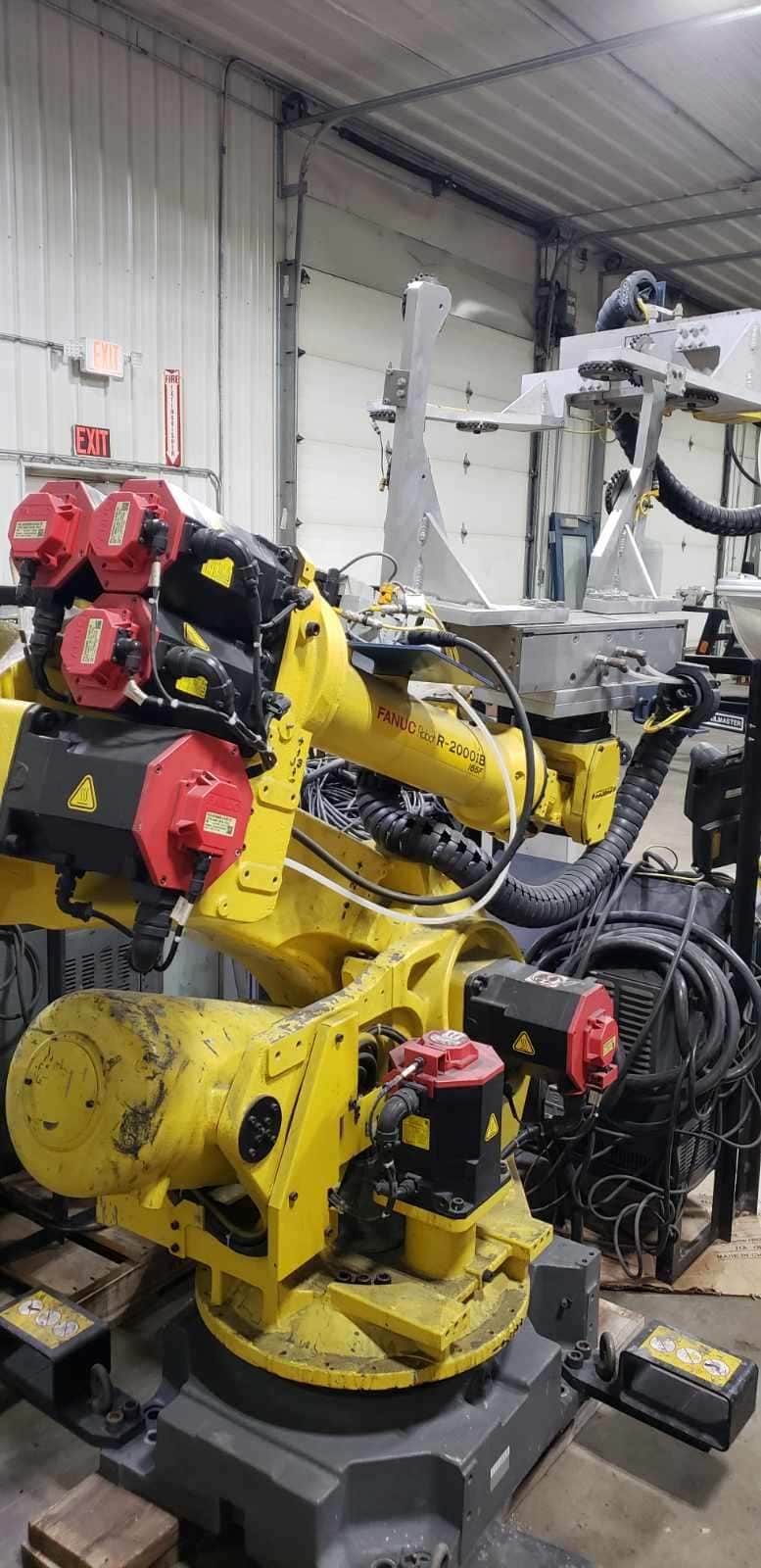 Fanuc R-2000iB/165F Robot, 2013 - C - Image 2