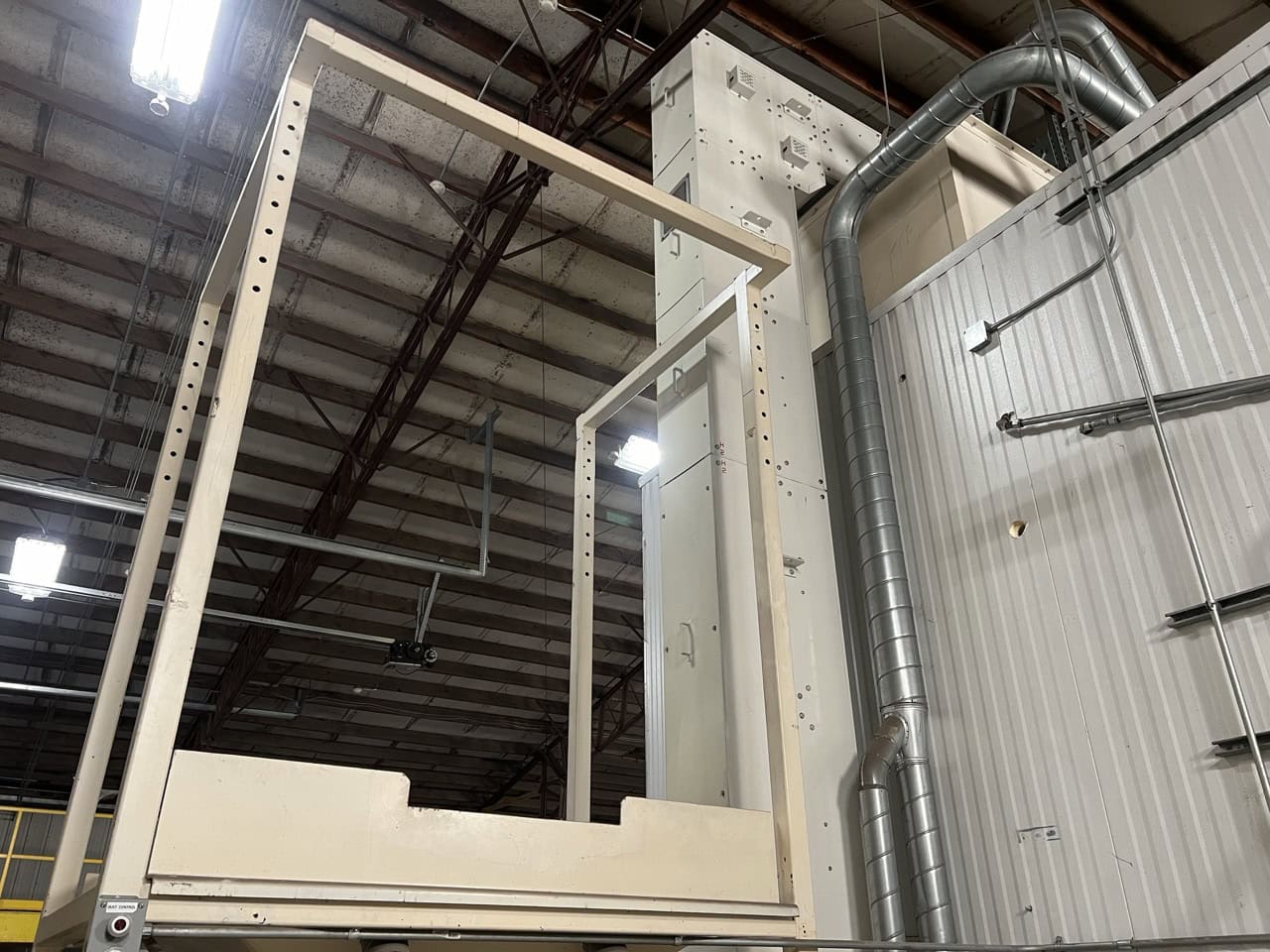 Deamco BEM-09P-SW-X1 Bucket Elevator, 2009 - Image 3