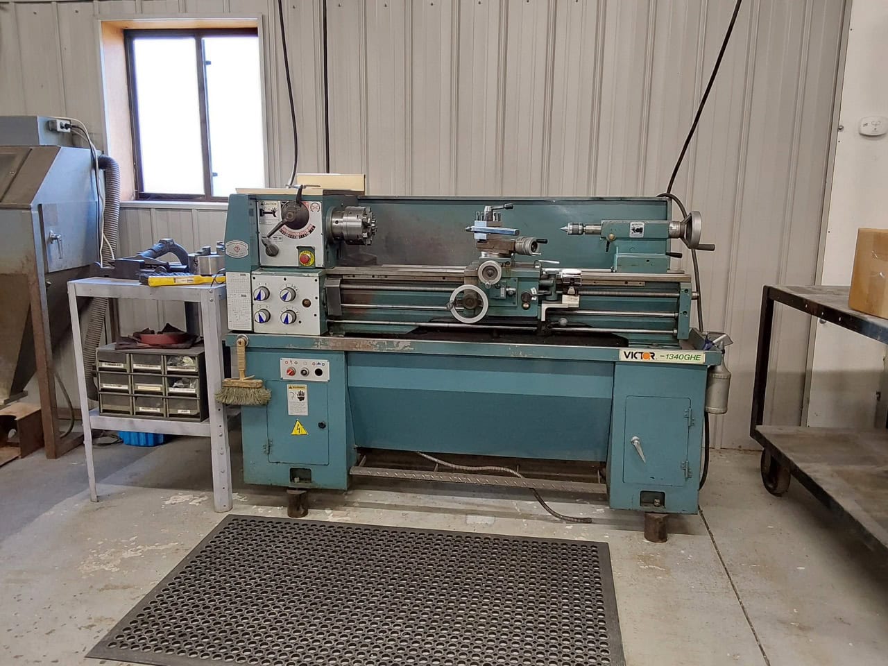 13" x 40" Victor 1340GHE Engine Lathe - Tailstock - Image 3