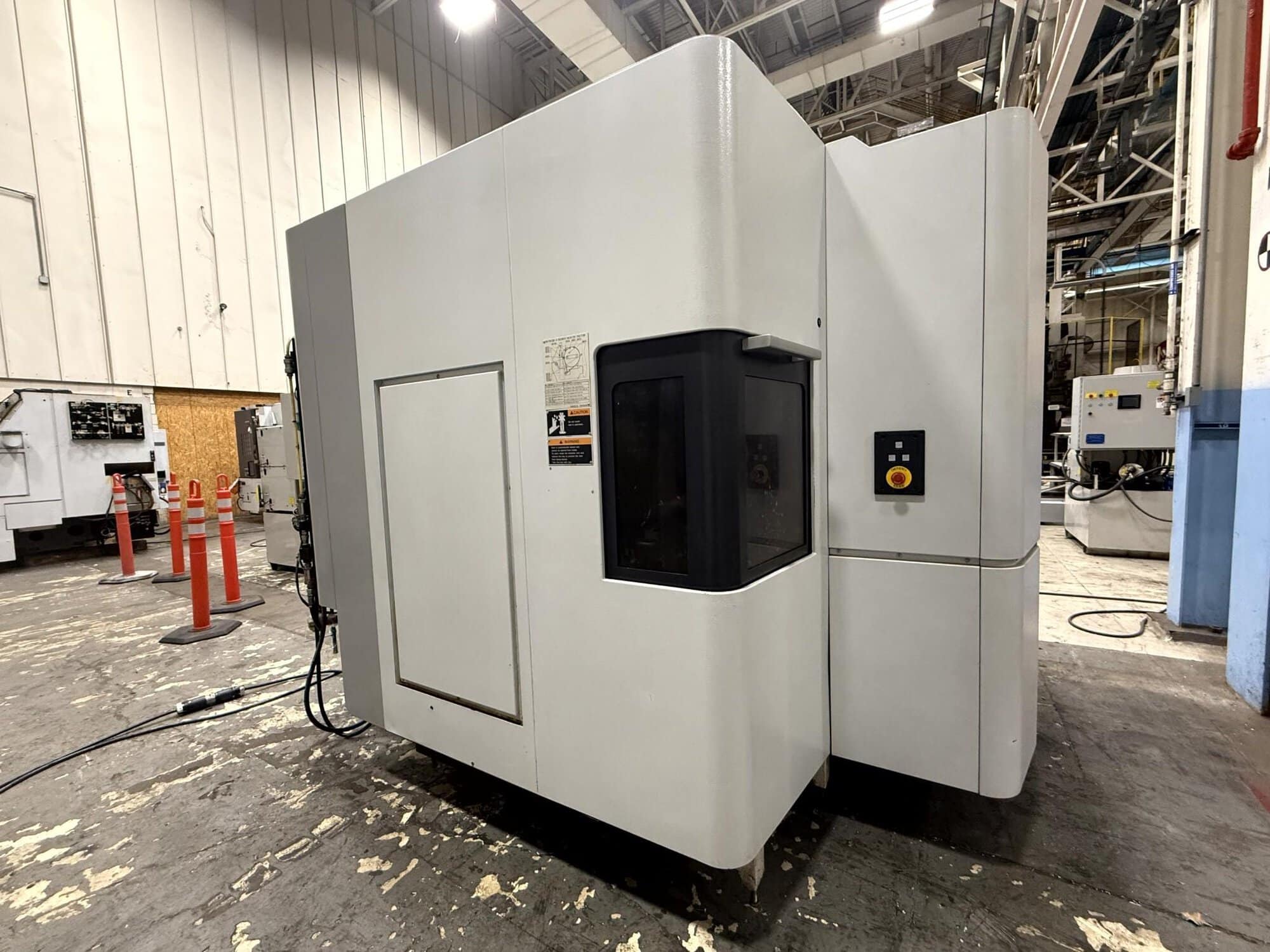 Mori Seiki NHX4000 400mm CNC HMC, 2012 - ChipBlaster Coolant Filtration System, Chip Conveyor, Tooling - Image 4