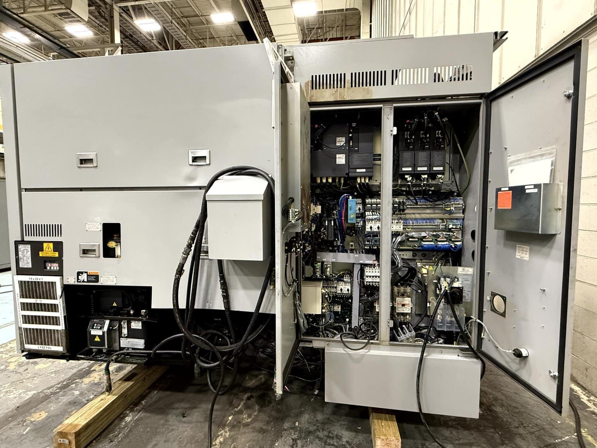 Mori Seiki NZX2500/600L Twin Turret CNC Lathe, 2012 - Tooling, Chip Conveyor - Image 5
