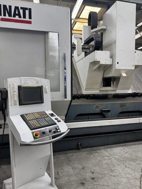 Cincinnati FTV 840-3700 VMC, 2008 - Fanuc Control, Through Spindle Coolant - Image 3