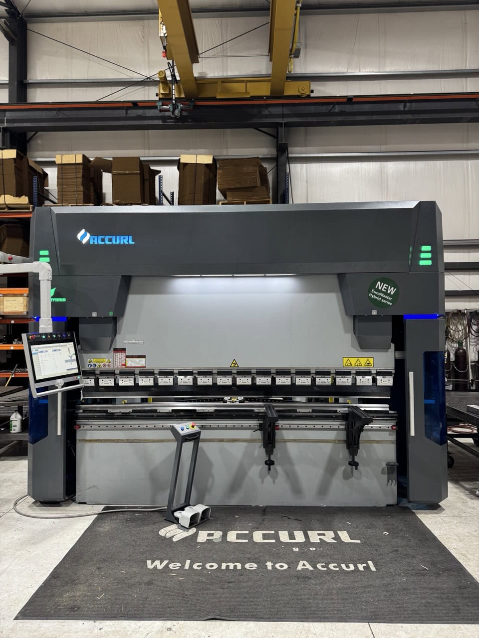 150 x 10' Ton Accurl Master CNC Press Brake, 2025 - 6+1 - Image 2