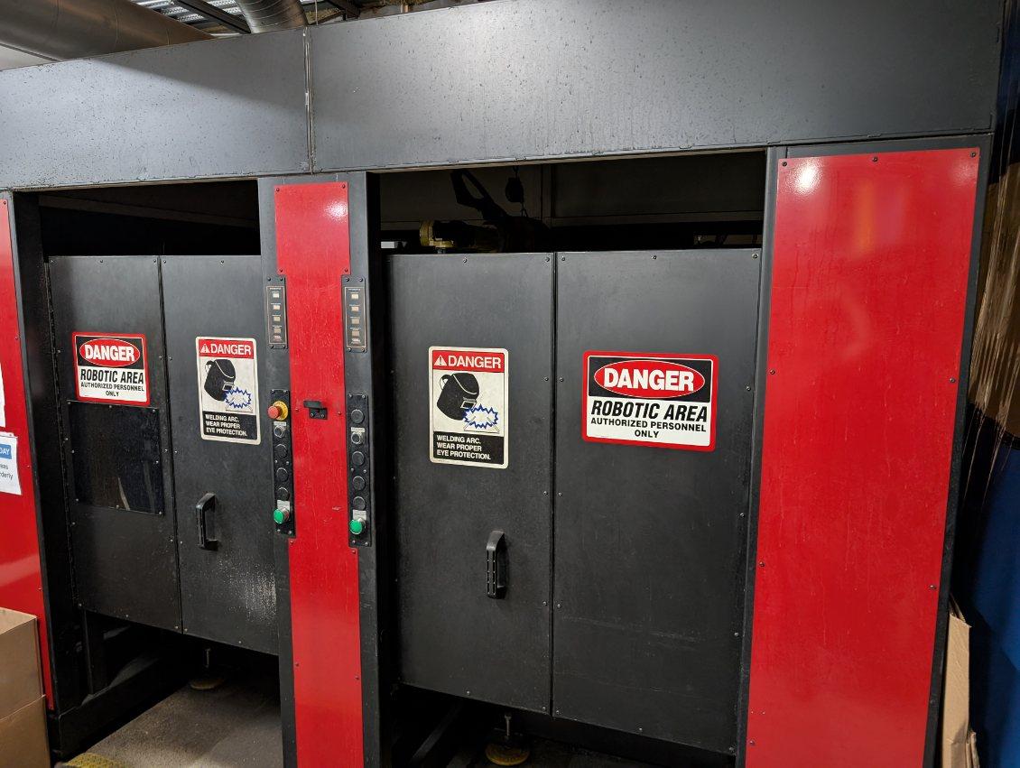 Lincoln Electric System 30HS Robotic Weld Cell, 2013 - Fanuc ArcMate 100ic with R-30iA Control