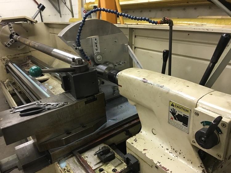 Ganesh GTW-26 Heavy Duty Engine Lathe, 2009 - 26" x 160", Tooling, Chucks & Steady Rests - Image 3