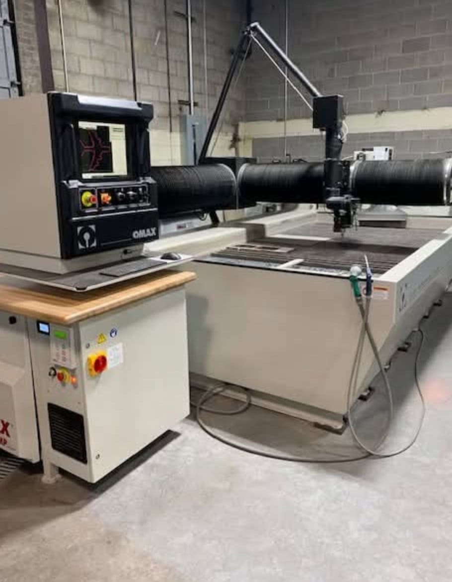 4' x 8' Omax 55100 CNC Waterjet, 2011 - 50,000 PSI, Hopper, Garnet Skimmer, Soft Water Treatment