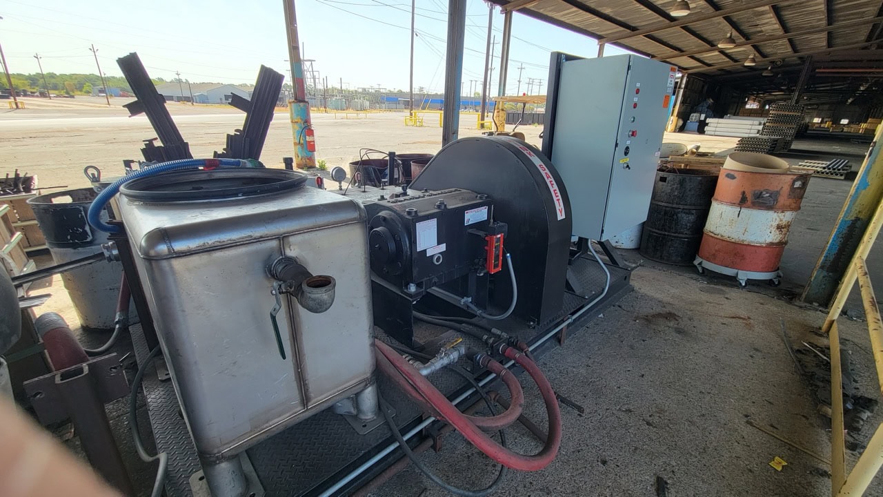 Gardner Denver 300-20HC-ES Pump