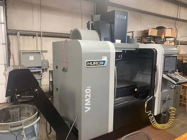 Hurco VM-20i VMC, 2015 - Chip Conveyor, Rigid Tapping, Winmax