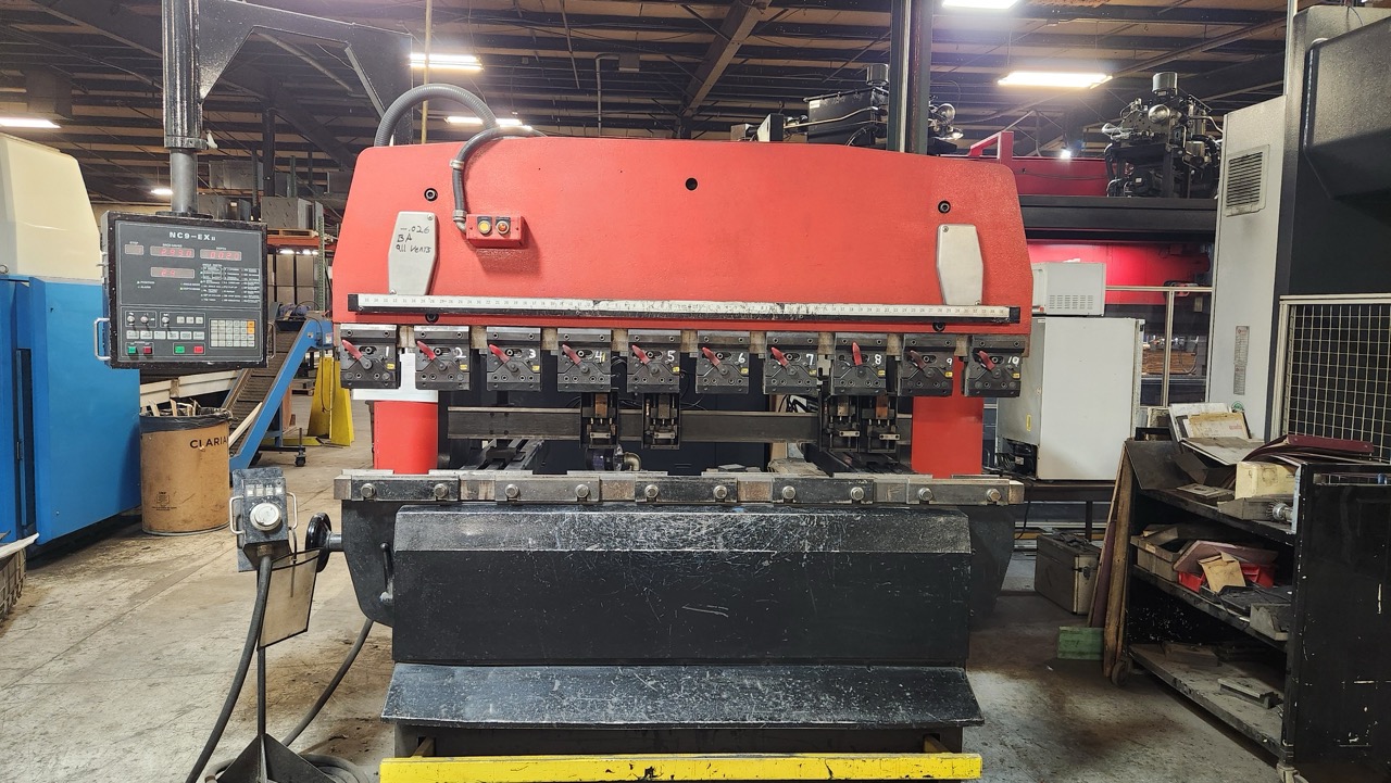 50 Ton x 6.5' Amada RG-50 Press Brake, 1994