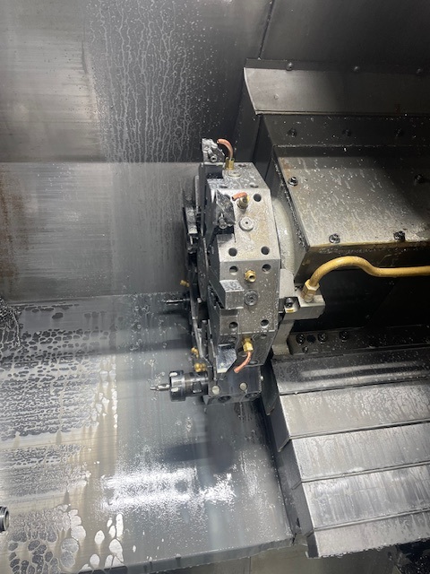 Haas SL-20T CNC Lathe, 2006 - Barfeed, Chip Conveyor, - Image 2