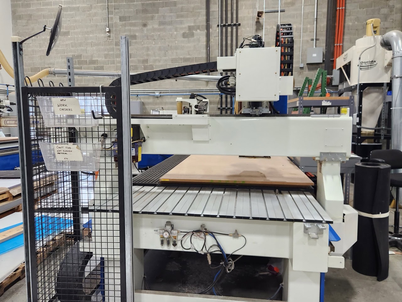 Hendrick HSR R68 510 CNC Router, 2020 - 24K RPM, 8 Station Tool Changer, Vacuum Table - Image 4