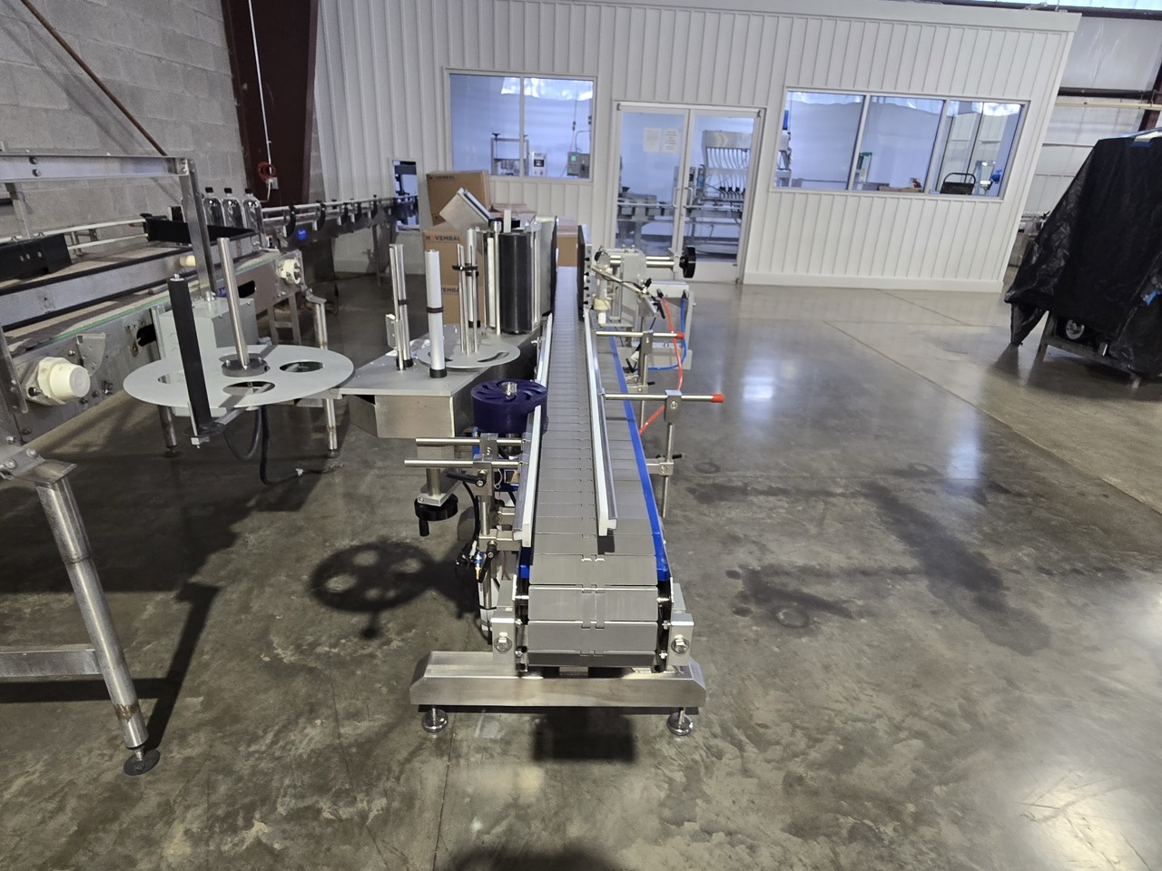 Accutek Labelette PSA-108 Automatic Single Head Labeler with Custom Pinch Roller for Tapered Containers, 2024 - Image 3