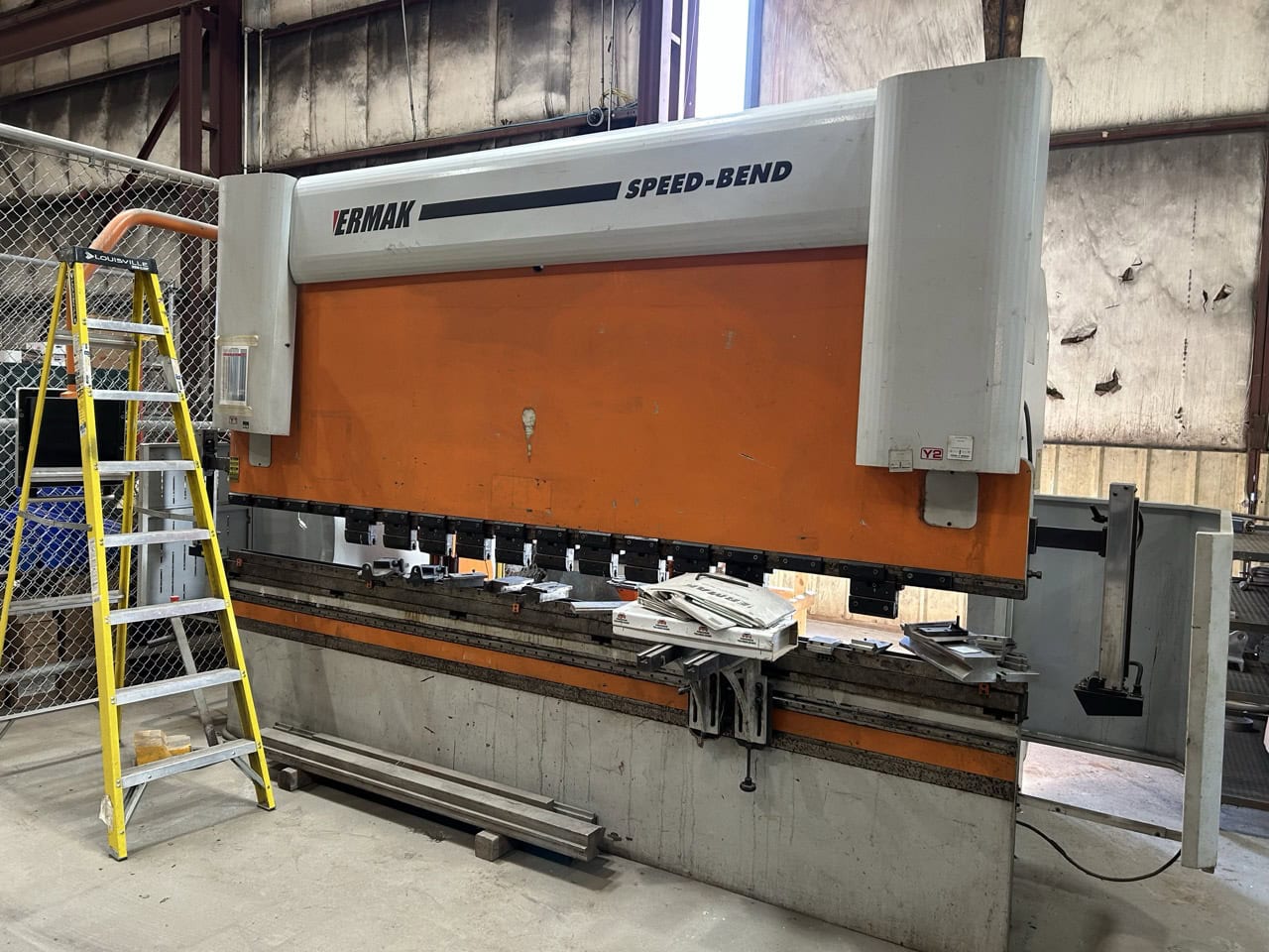 193 Ton x 12' Ermak Speed Bend CNC Press Brake, 2012-6 axis back gauge - Image 3