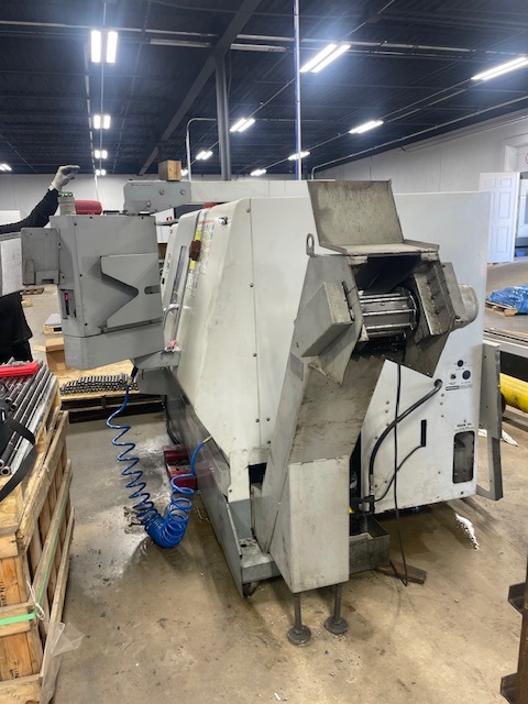 Haas SL-20T CNC Lathe, 2006 - Barfeed, Chip Conveyor, - Image 5