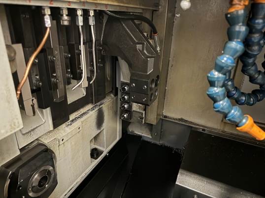 Star Swiss SR32J Swiss Lathe, 2011 - LNS Hydrobar Barfeed, Chip Conveyor, Fanuc 18i-TB Control - Image 5